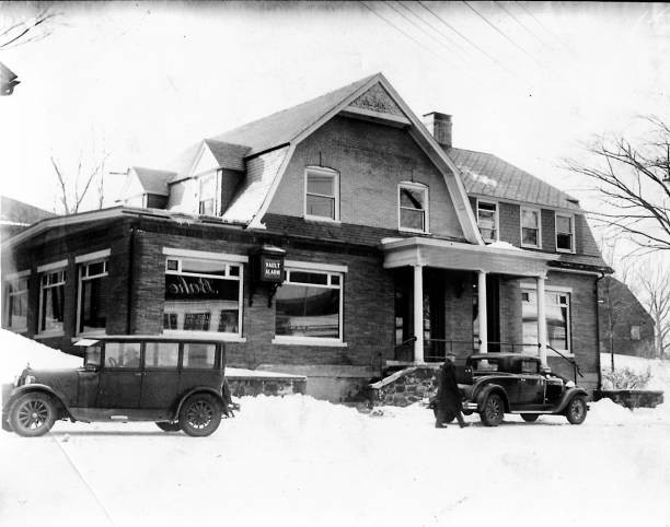 This photo of York County Trust Company The building now being occ- Old Photo