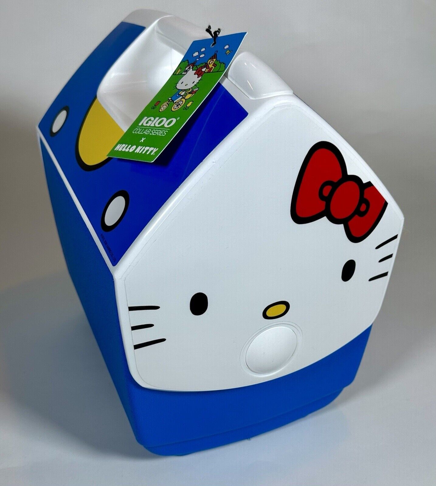 Igloo Cooler Hello Kitty Playmate , 7 Qt, Brand New, No Longer Made