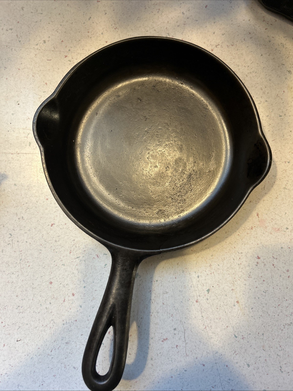 Griswold #3 Large Slant Logo Cast Iron Skillet Sits Flat - \ Griswold #3 Large Slant Logo Cast Iron Skillet Sits Flat - \