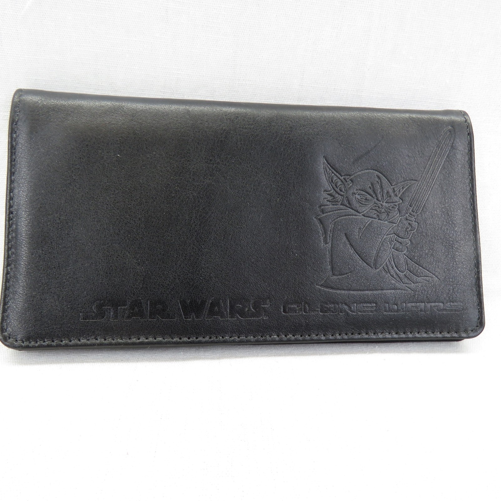 Star Wars Clone Wars Leather Checkbook Yoda w/Lightsaber 2004 AG