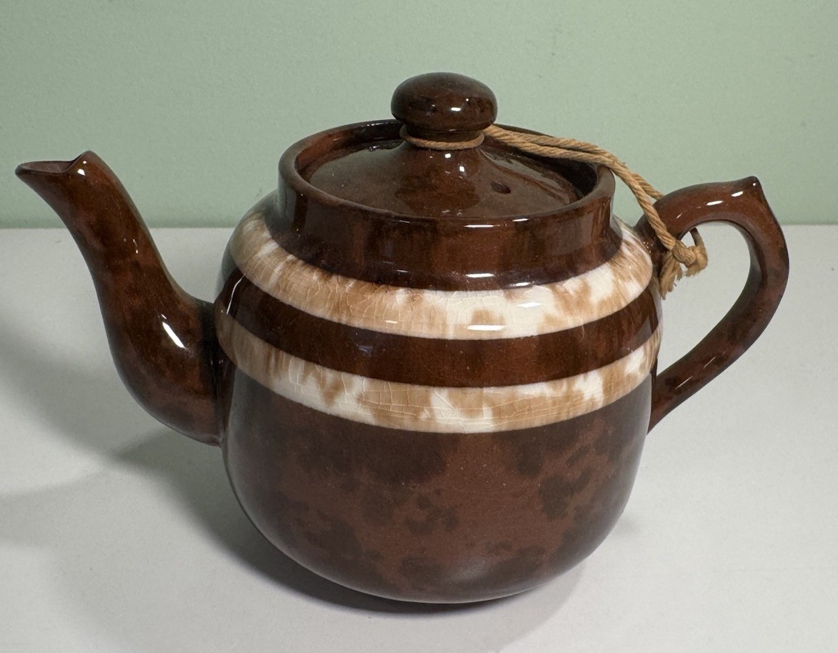 Vtg Porcelain Price Bros Teapot Brown & Cream Moriage Made In England 6”x4”