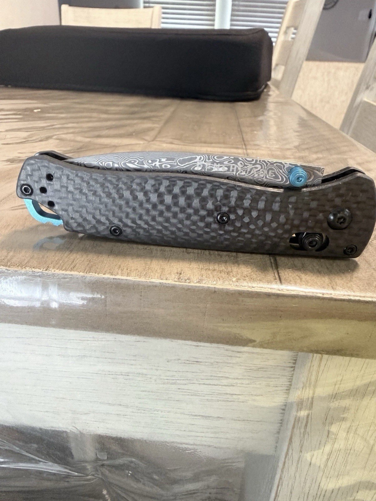 benchmade knife bugout 535-3 carbon fiber
