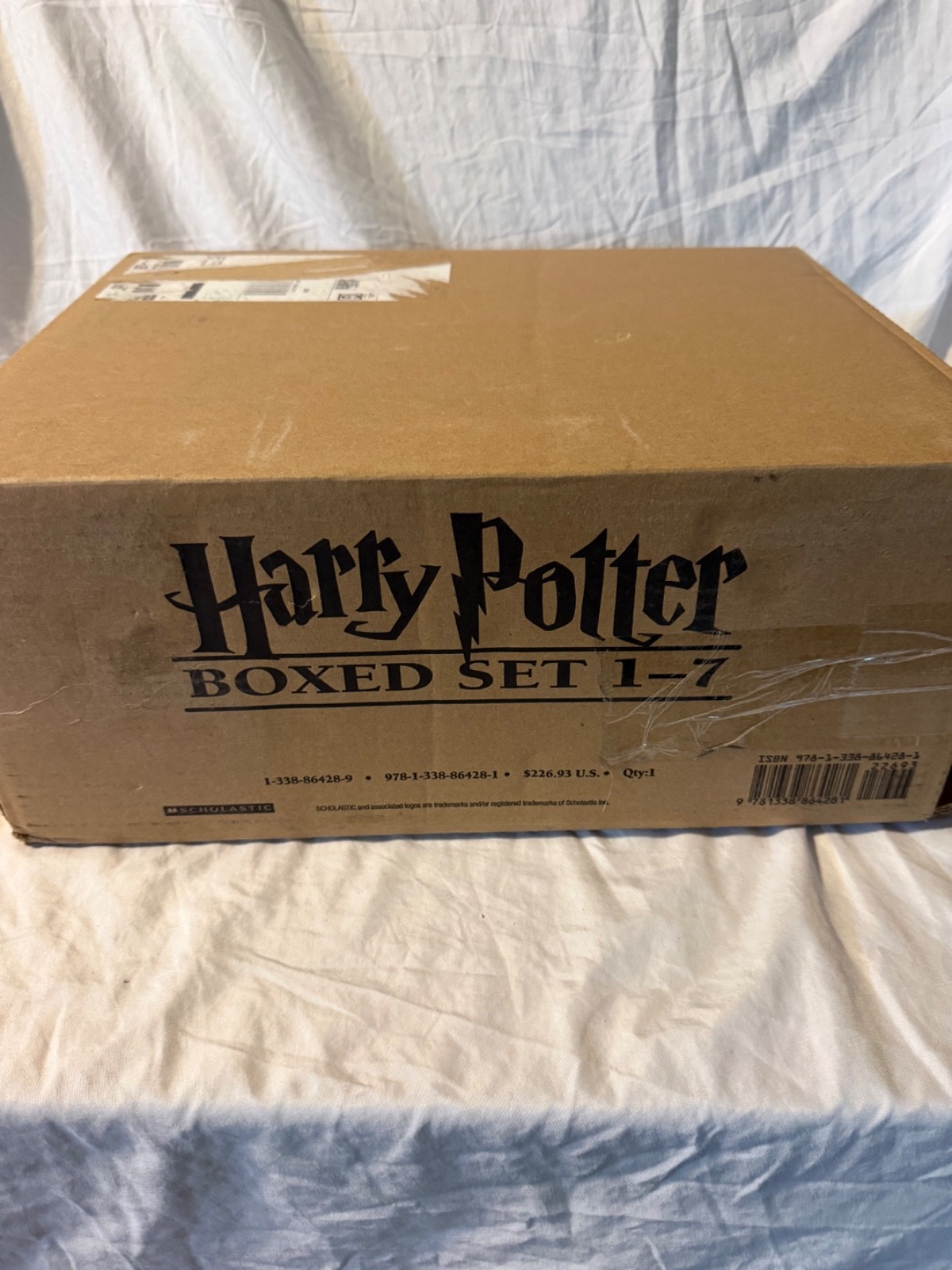 Harry Potter Boxed Set 1-7 Scholastic Trunk