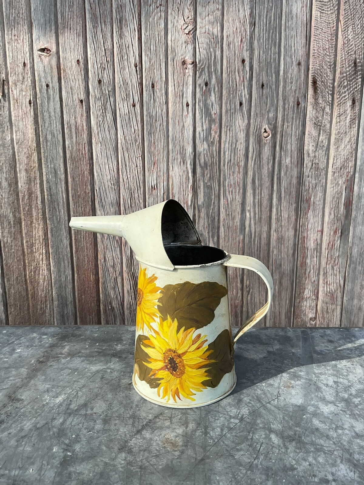 NICE VINTAGE HAND PAINTED TOLEWARE FLOWERS METAL FUNNEL