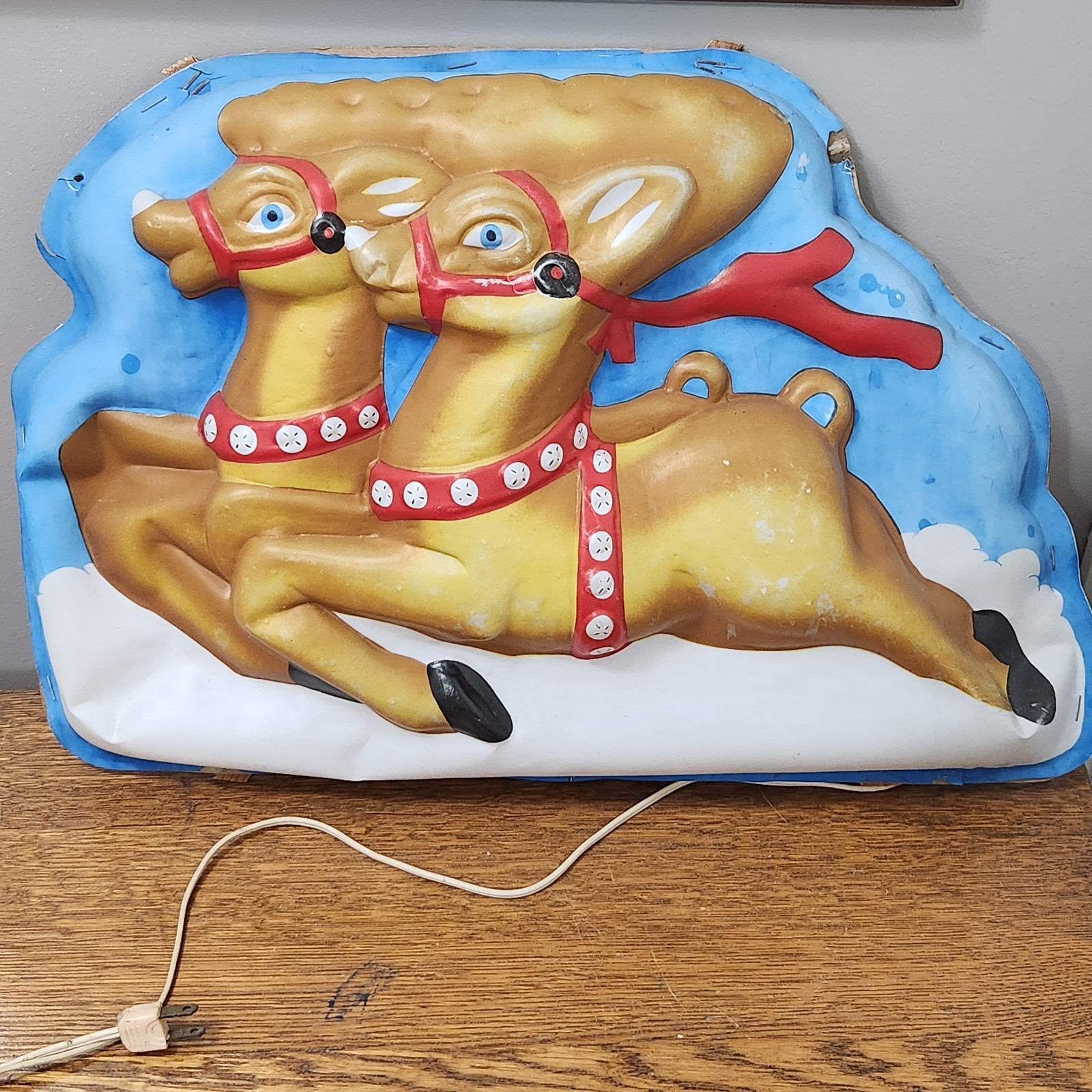 Vintage 1940s L.A. Goodman Illuminated 3D Reindeer Christmas Indoor Light WORKS