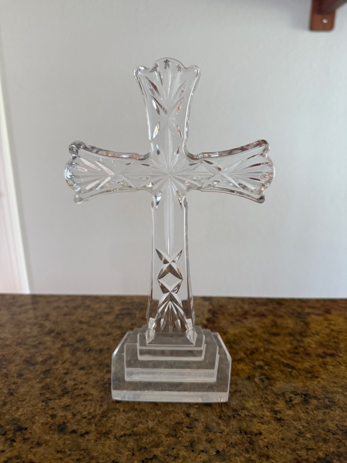 Waterford Crystal 8” Standing Cross Starburst Cut Tiered Base Signed Waterford Crystal 8” Standing Cross Starburst Cut Tiered Base Signed