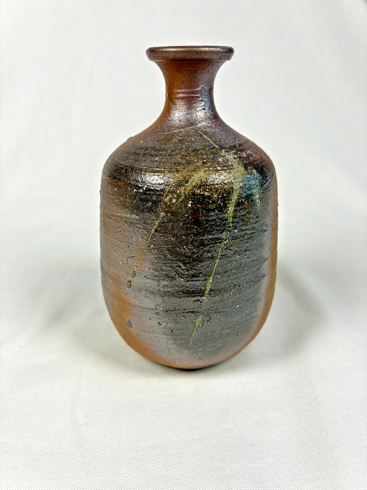 Japanese Bizen Ware Sake Bottle Tokkuri Flower Vase Izuru Yamamoto w/ Box