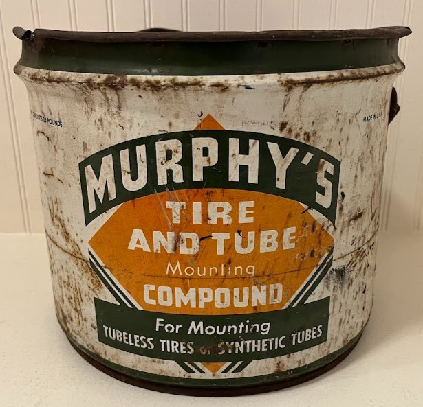 Vintage Murphy\'s Tire And Tube Mounting Compound Bucket