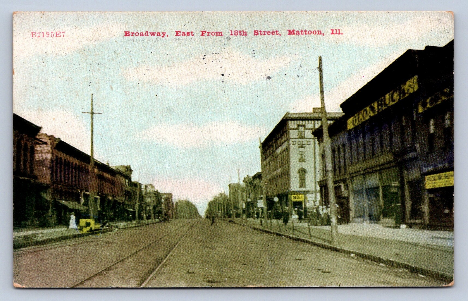 K7/ Mattoon Illinois Postcard c1910 Broadway 18th St Stores 516