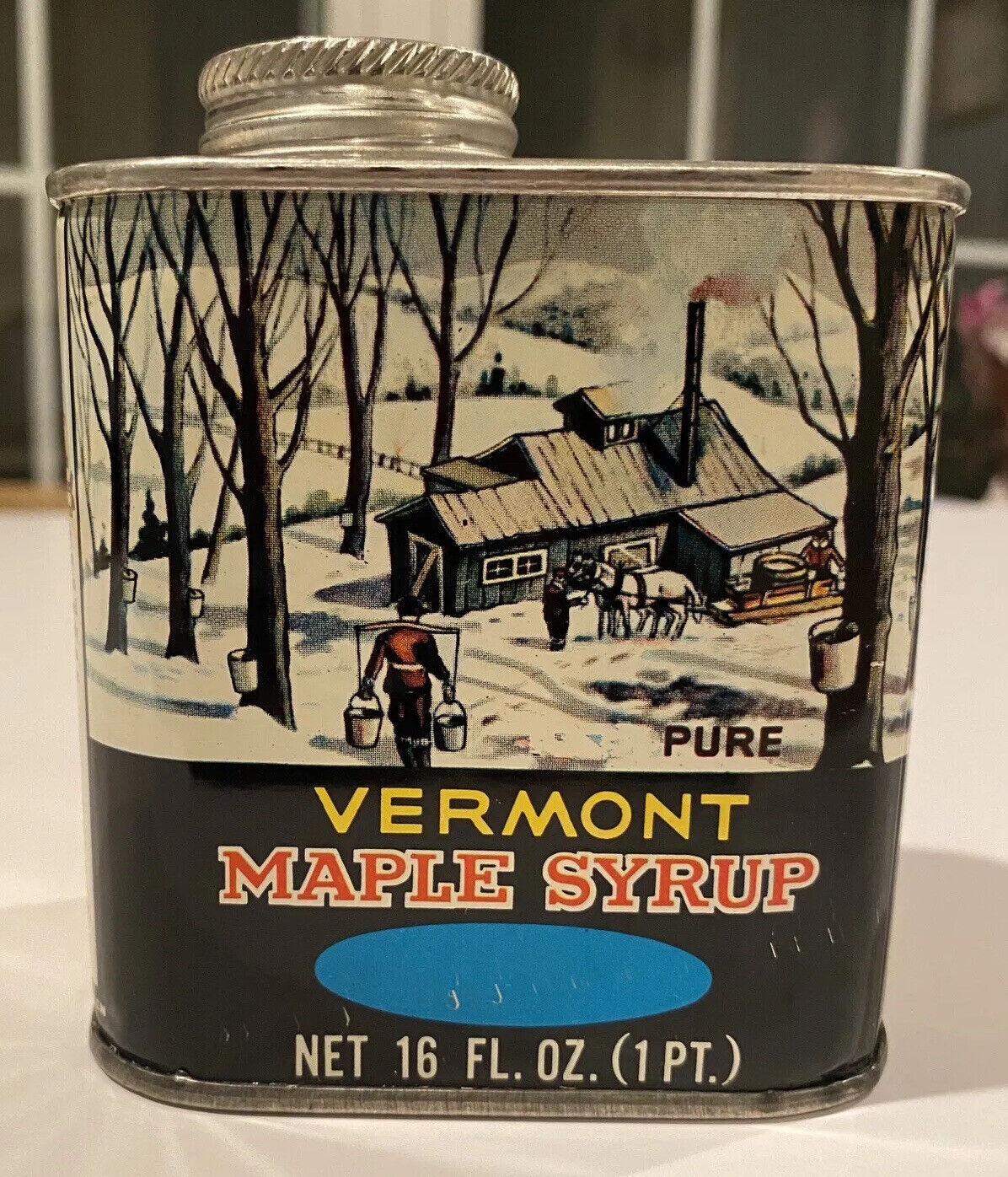 Vintage Vermont Pure Maple Syrup Tin Prop 16 oz Fairfield Farms