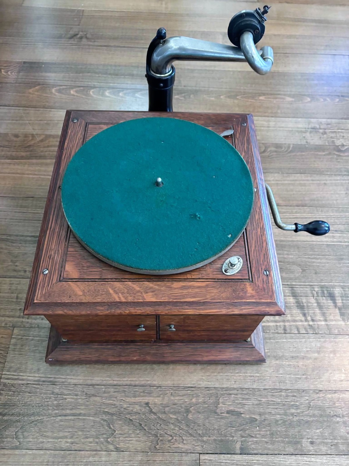 Antique 1918 Victor Victrola VV-IV Tabletop Phonograph - Fully Working W Crank
