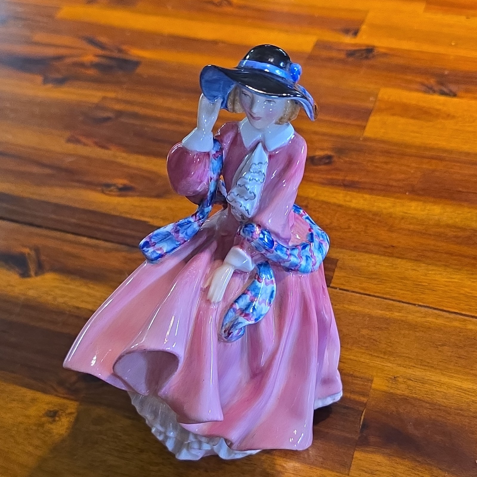 VTG Royal Doulton Top O' The Hill Figurine HN 1849 Pink Dress Bone China England