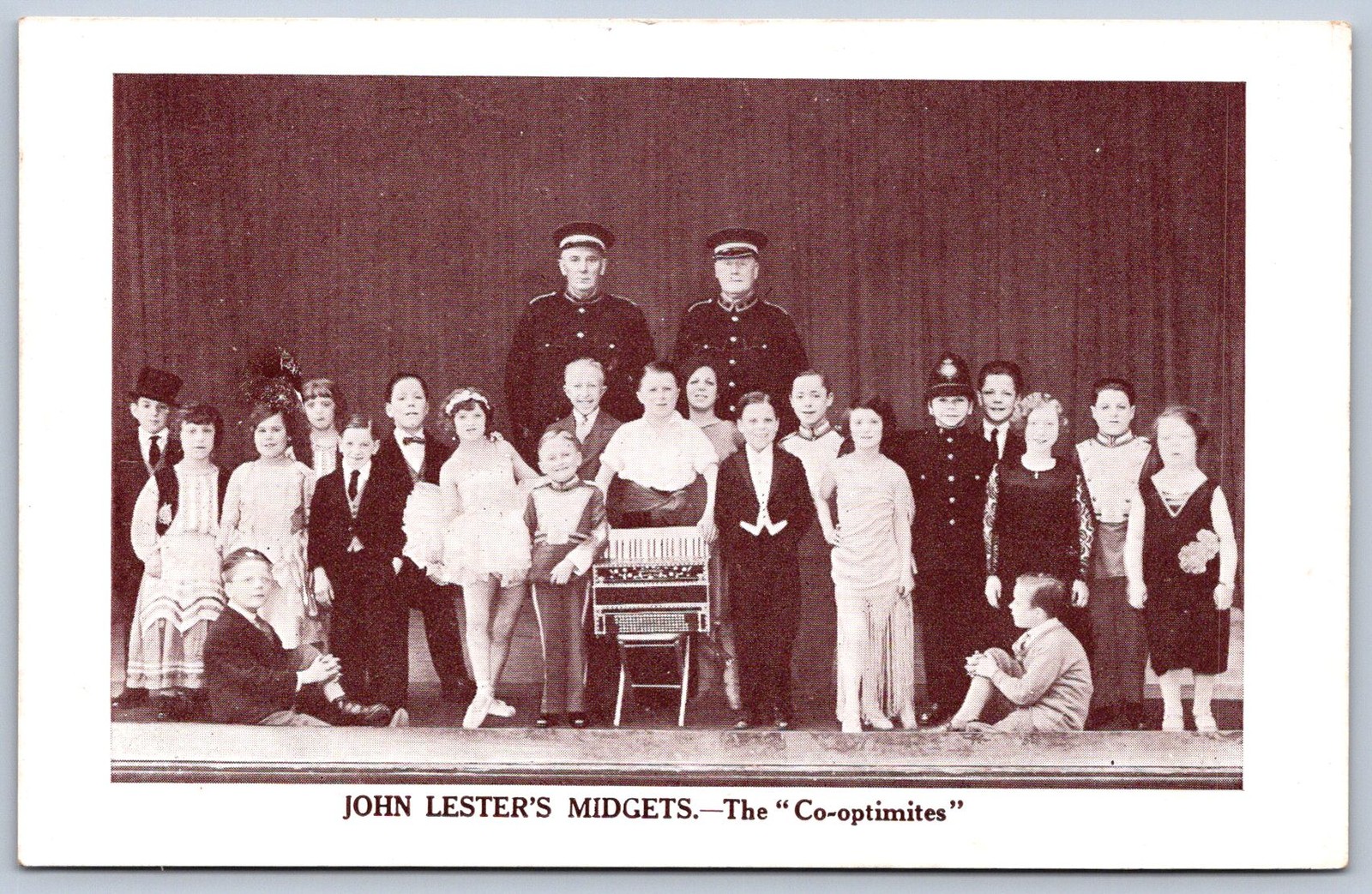 K36/ Interesting Postcard c1940s John Lester\'s Midget Freak Show 570