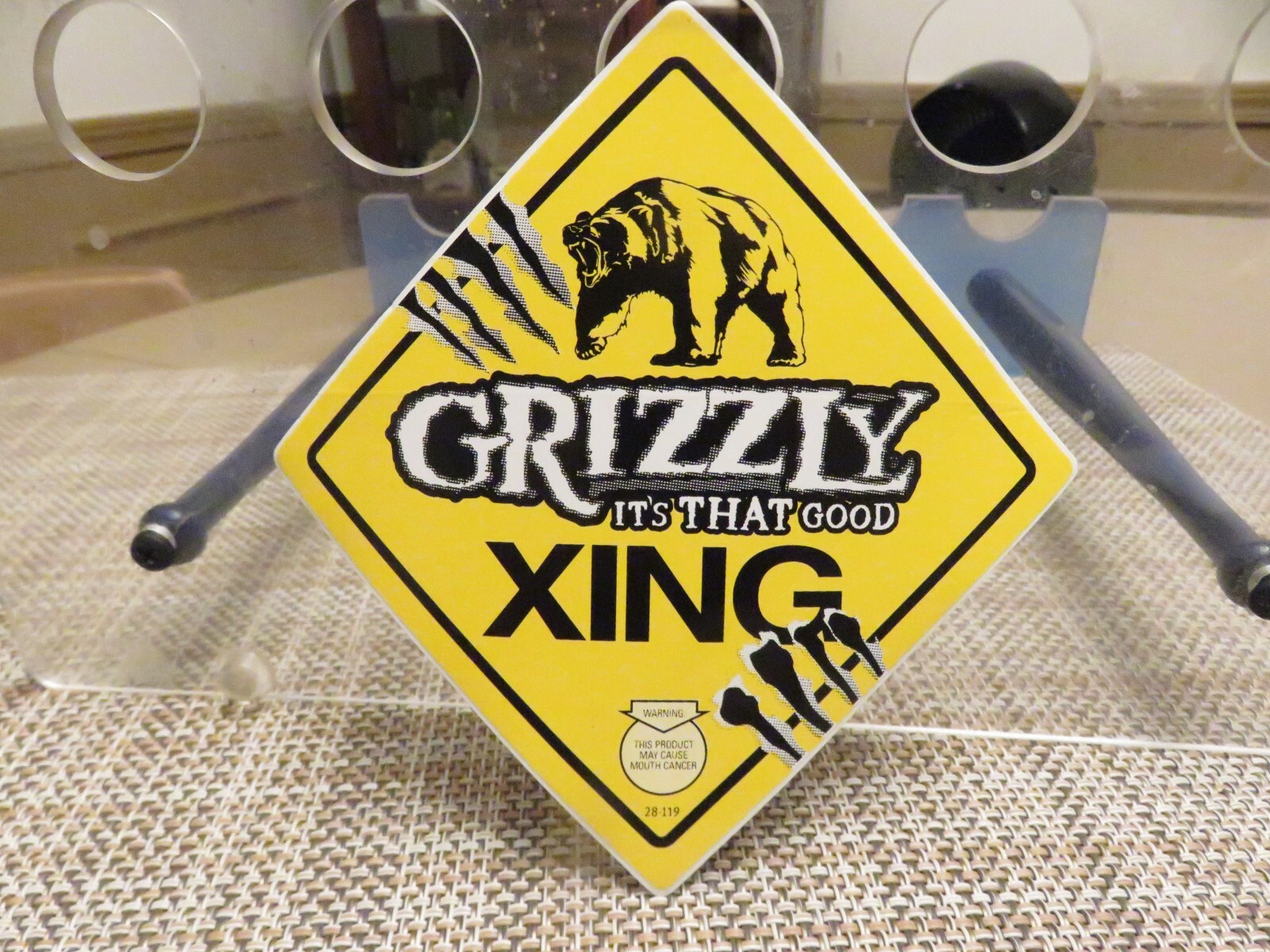 GRIZZLY XING SMOKELESS TOBACCO---IT\'S THAT GOOD Peel-Off Sticker