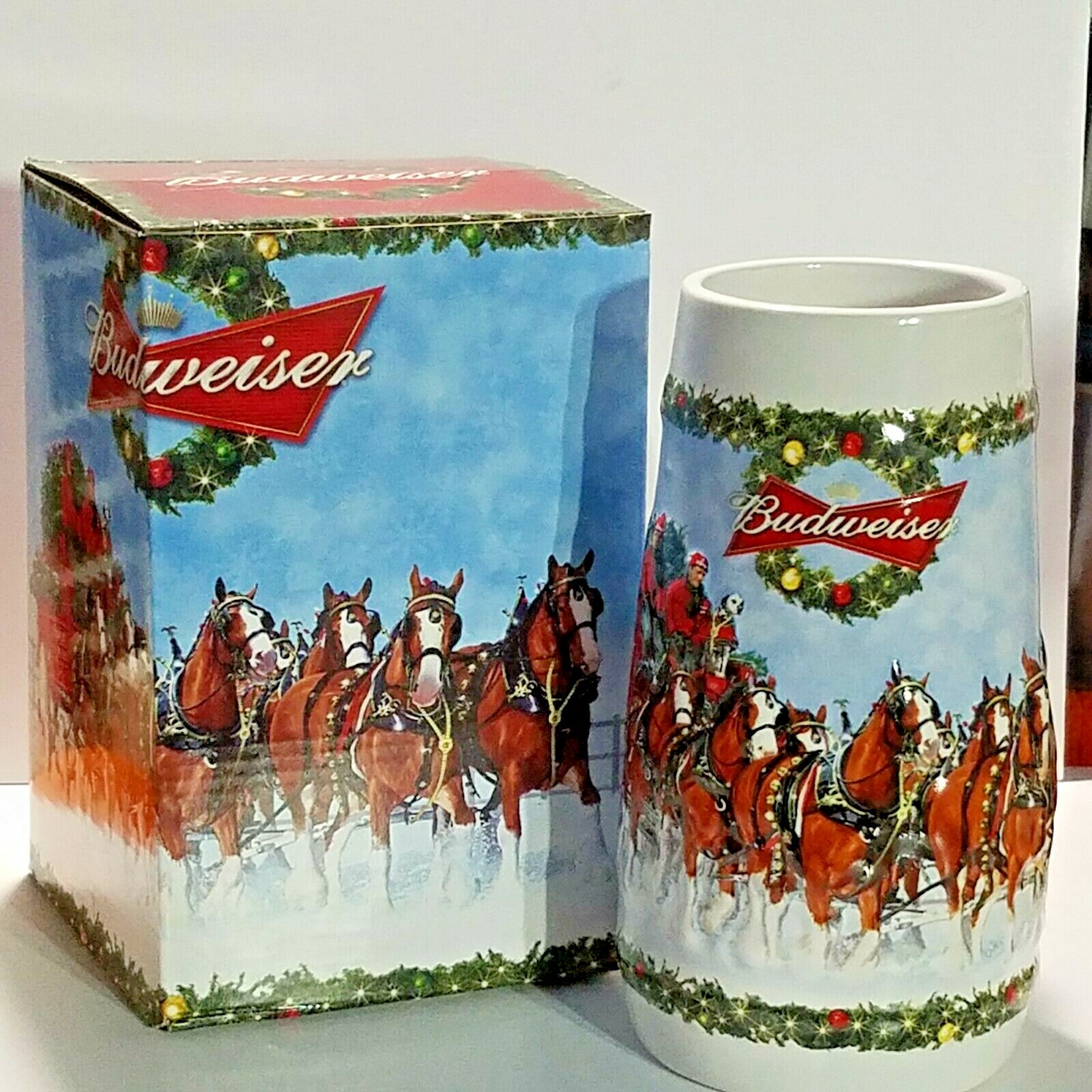 Budweiser Anheuser-Busch 2009 Holiday Stein A Holiday Tradition Box Imperfection