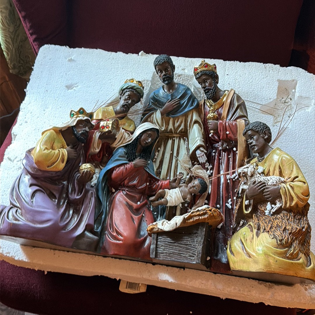Large Ceramic African American Christmas Nativity Manger Creche