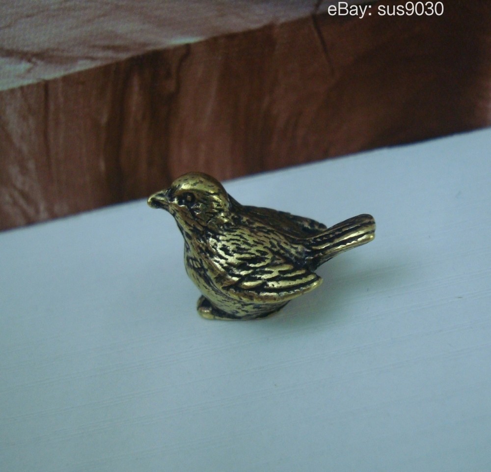 Vintage Solid Brass Copper Little Sparrow Bird Statue for Home Garden Decor Vintage Solid Brass Copper Little Sparrow Bird Statue for Home Garden Decor