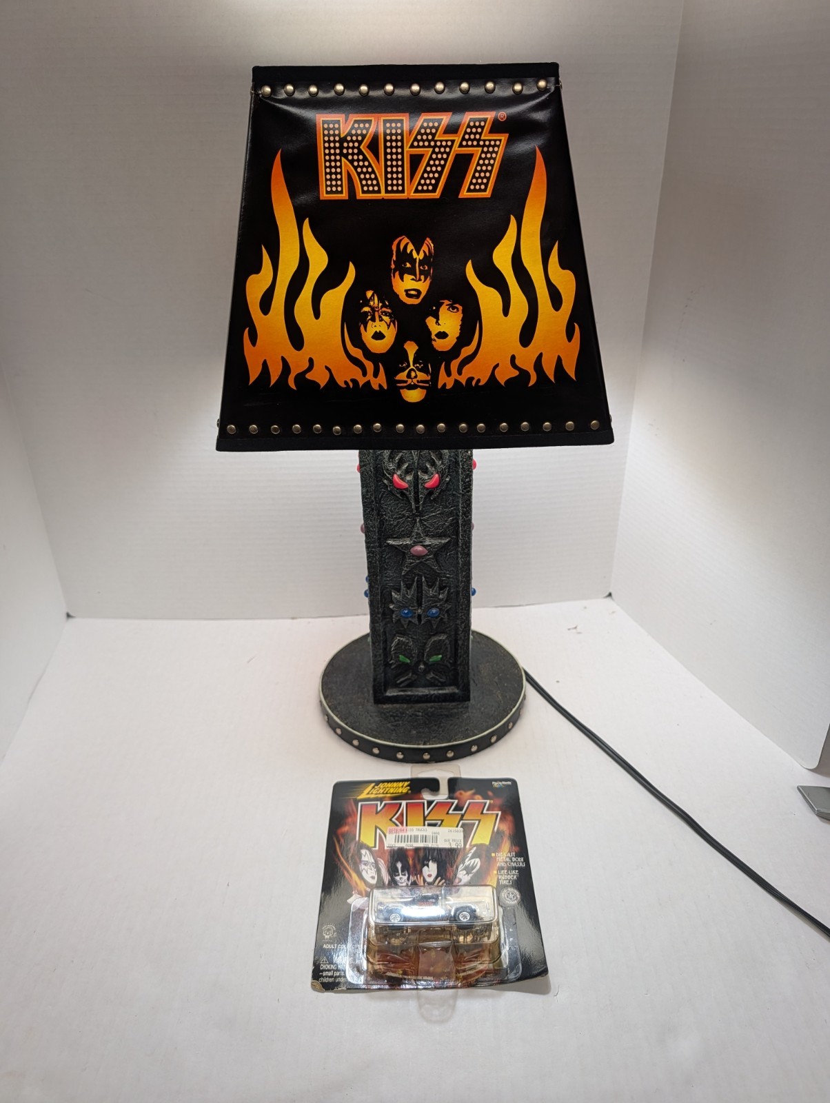 RARE Kiss Vintage Collectible Table Lamp Fire Flame Signature Collection 20\