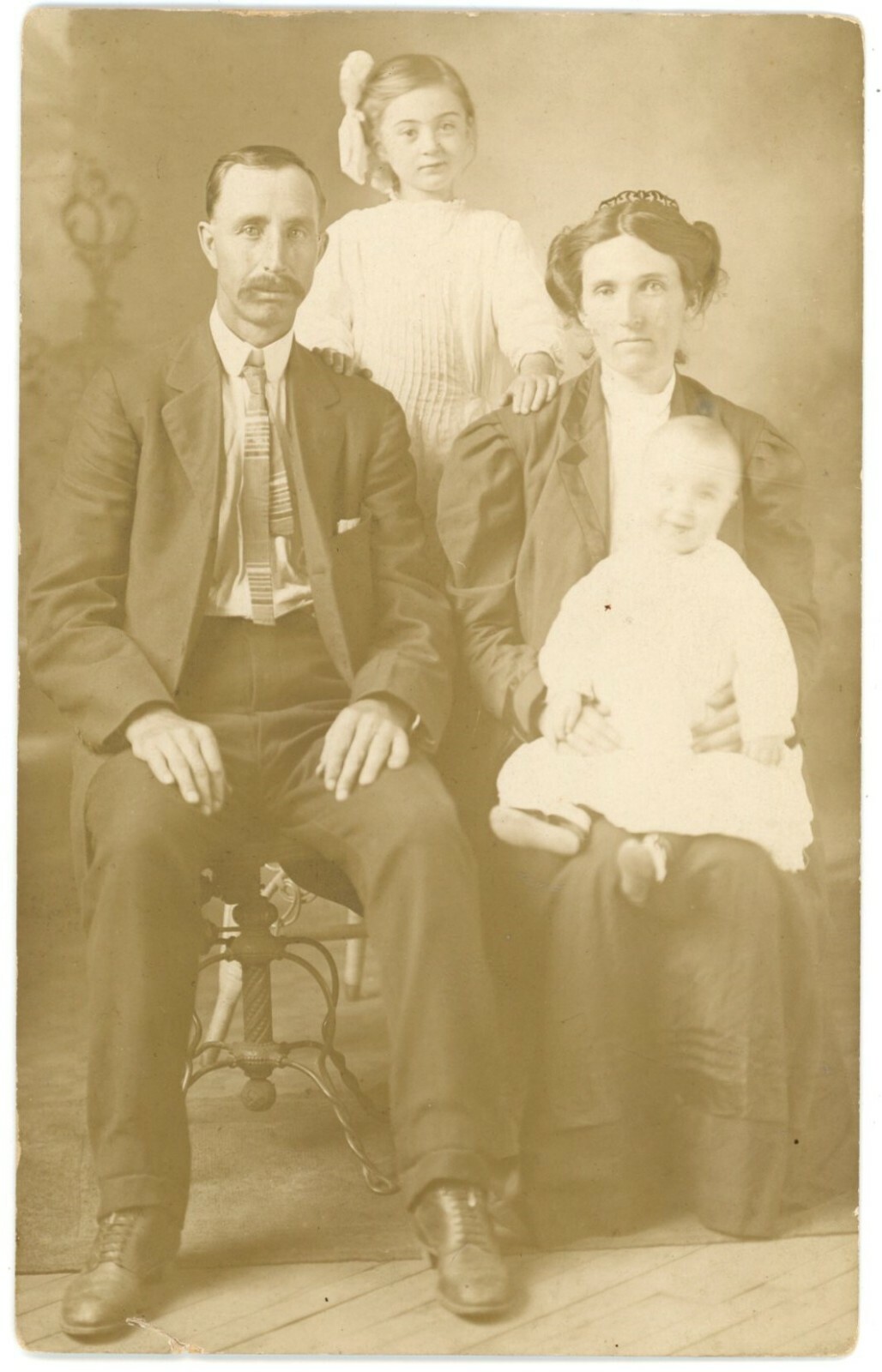 Griffin Family Portrait RPPC Real Photo Postcard c1910s Mother Baby Daughters