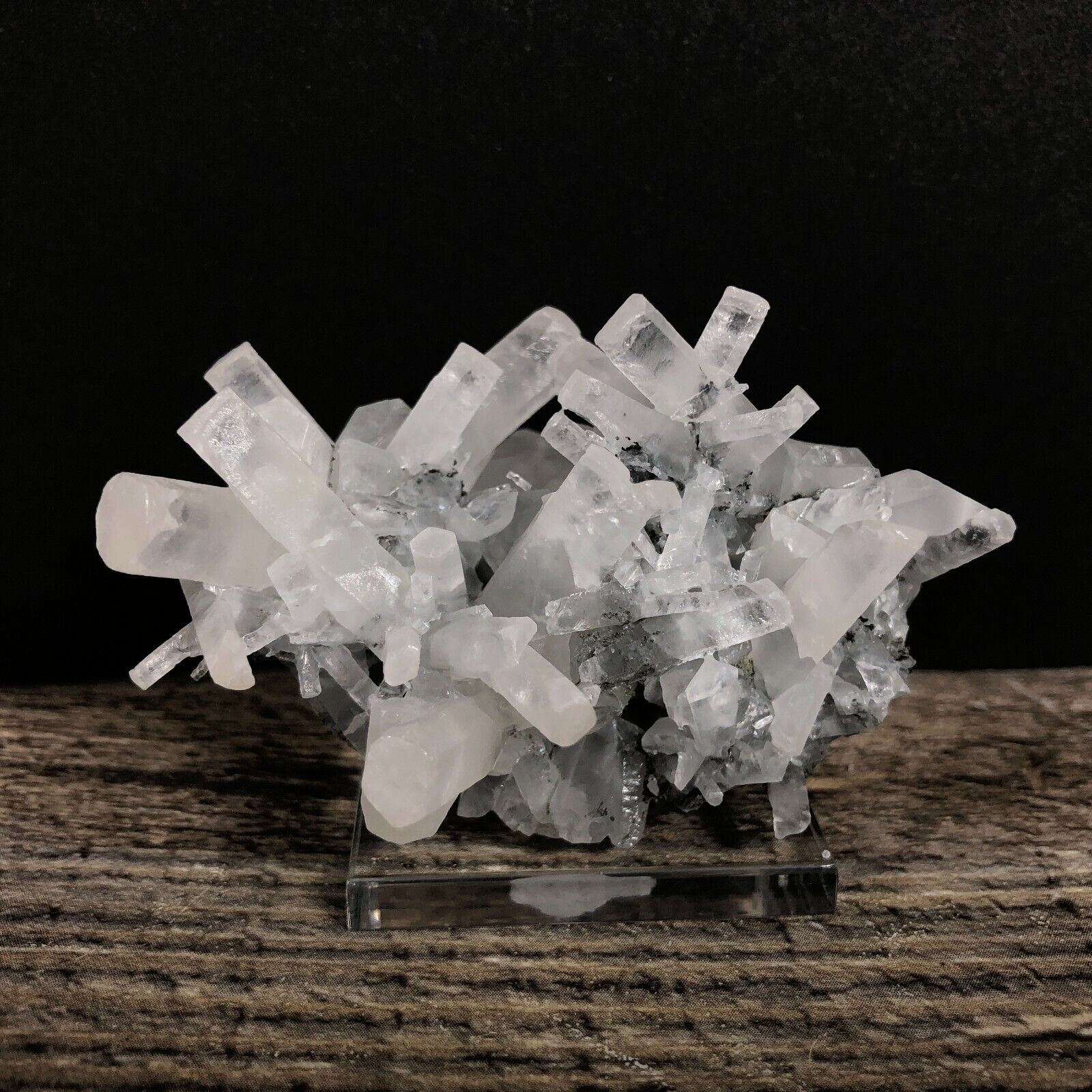 55.29g  Columnar Calcite Crystal Cluster Mineral Specimen w Stand 85-9