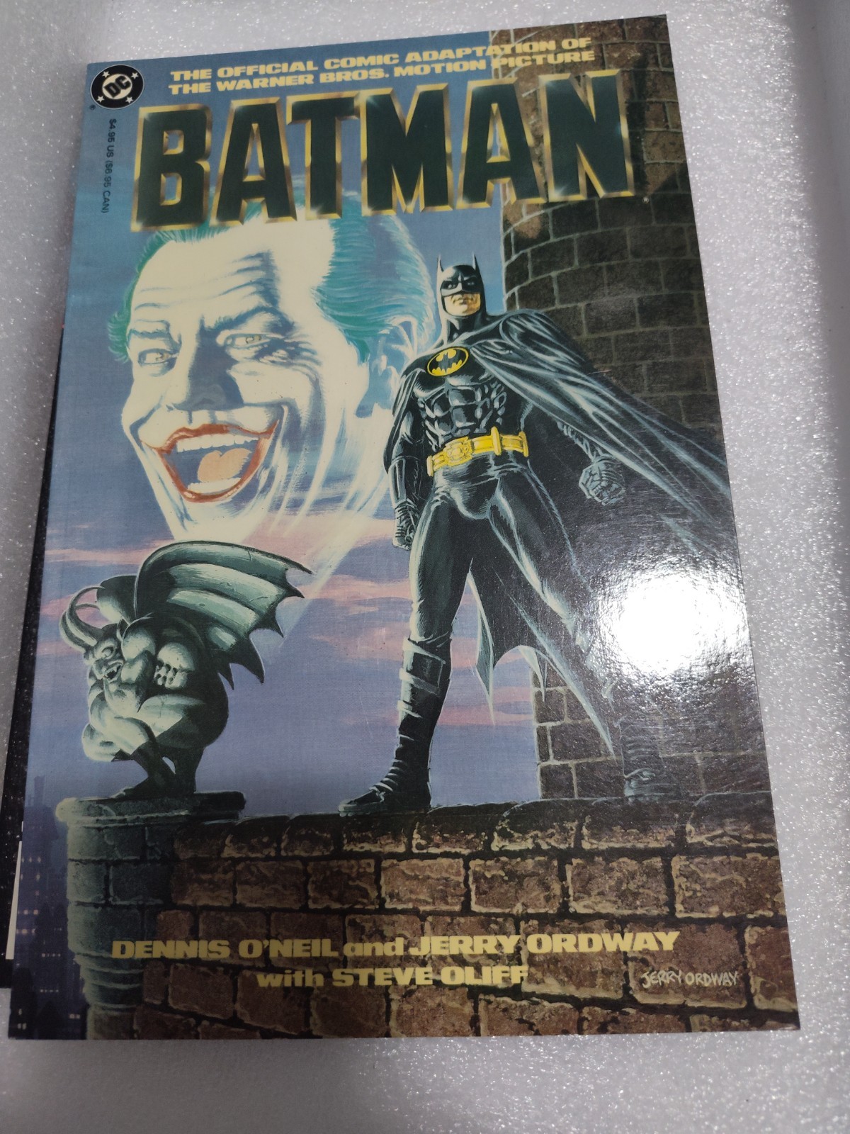 DC Batman: The Official Comic Adaptation of the Motion Picture DC Batman: The Official Comic Adaptation of the Motion Picture