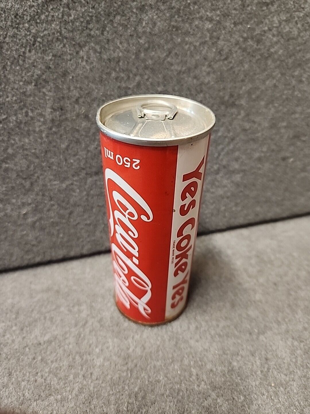 Vintage 250ML 1960s? Pop Top Coca-Cola Coke Can Steel Japan (FULL) \