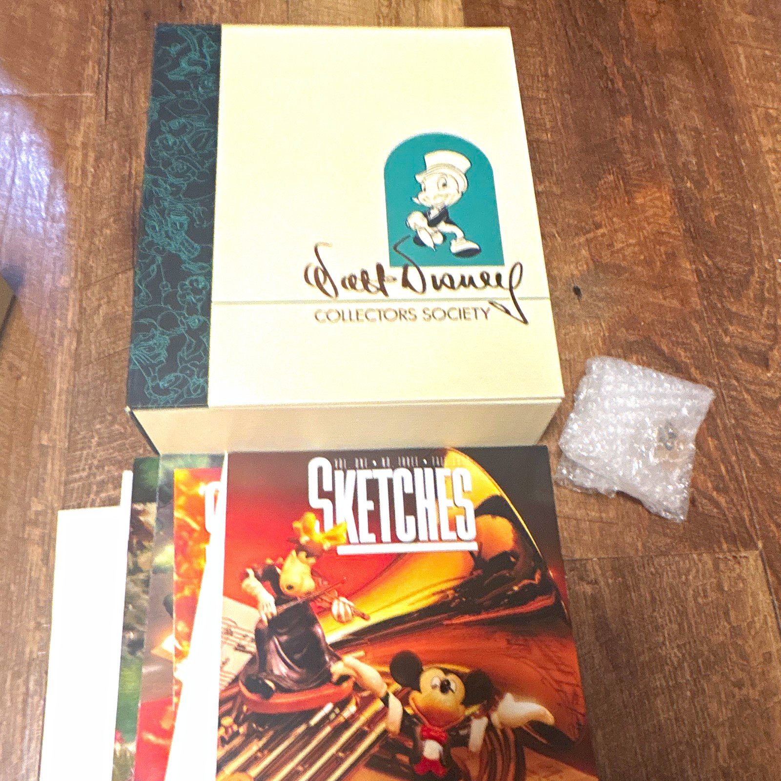 Walt Disney Collectors Society Sketches Newsletters + Dealer List 1993 Mickey