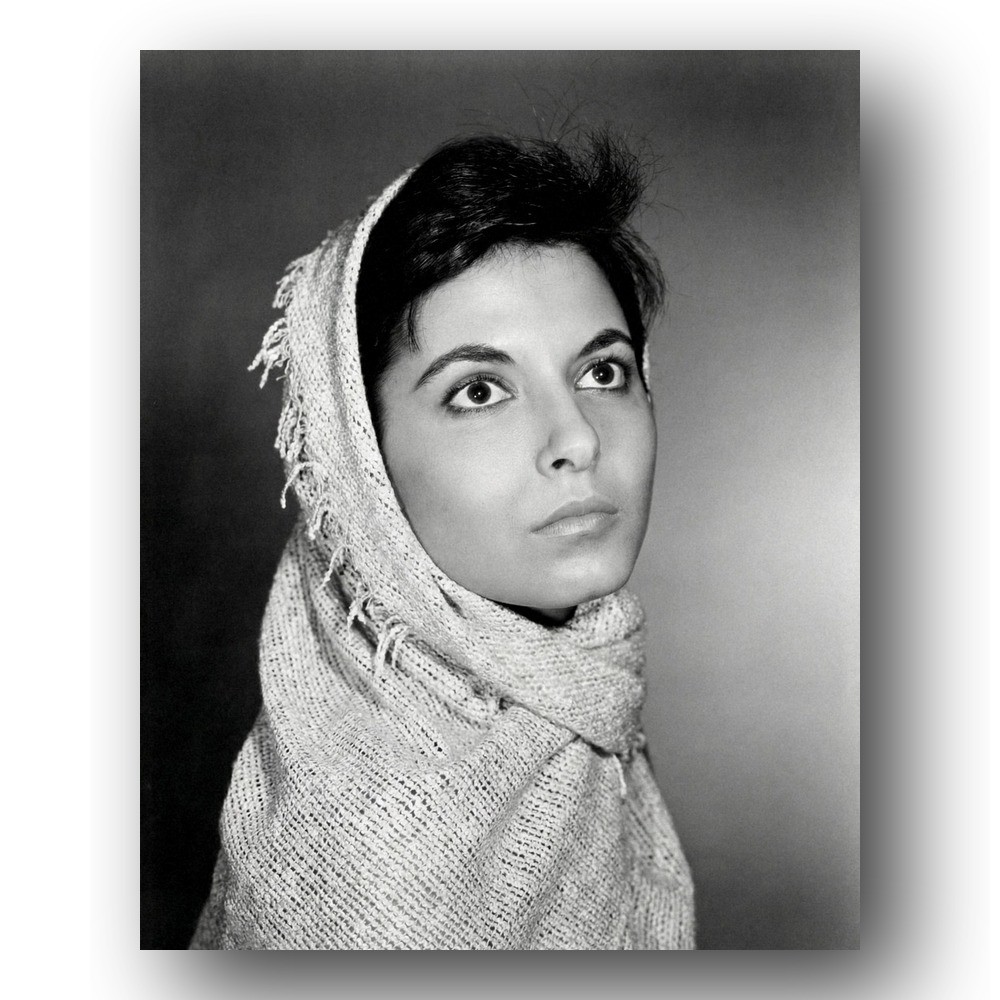 Elana Eden Photo 8x10 The Story Of Ruth Publicity Portrait 1960