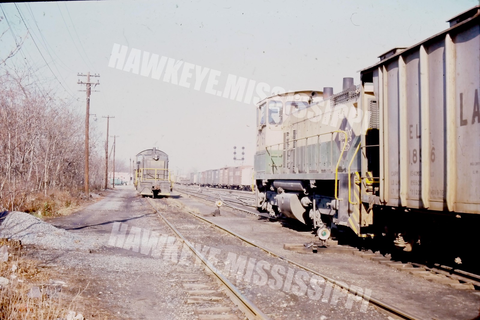 slide photo READING YARD SW1500 DRILLING NOV23 1974 ORIG TRAIN SWITCH