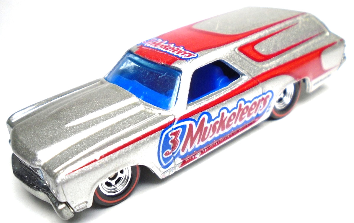 2013 HOT WHEELS \'70 CHEVELLE PANEL DELIVERY 3 MUSKETEERS 1:64 SILVER 3 1/8\