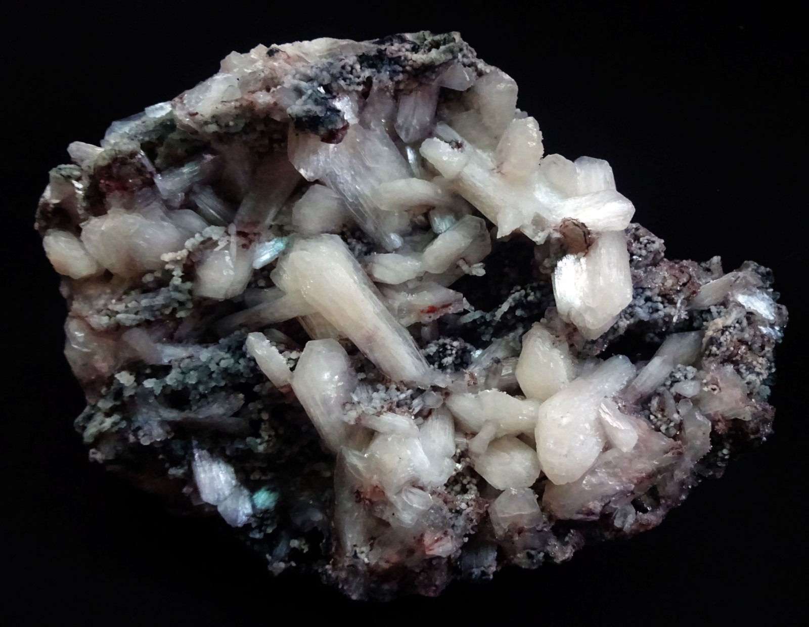 STUNNING STILBITE BOWS ON CORAL CHALCEDONY MATRIX MINERALS SPECIMENS