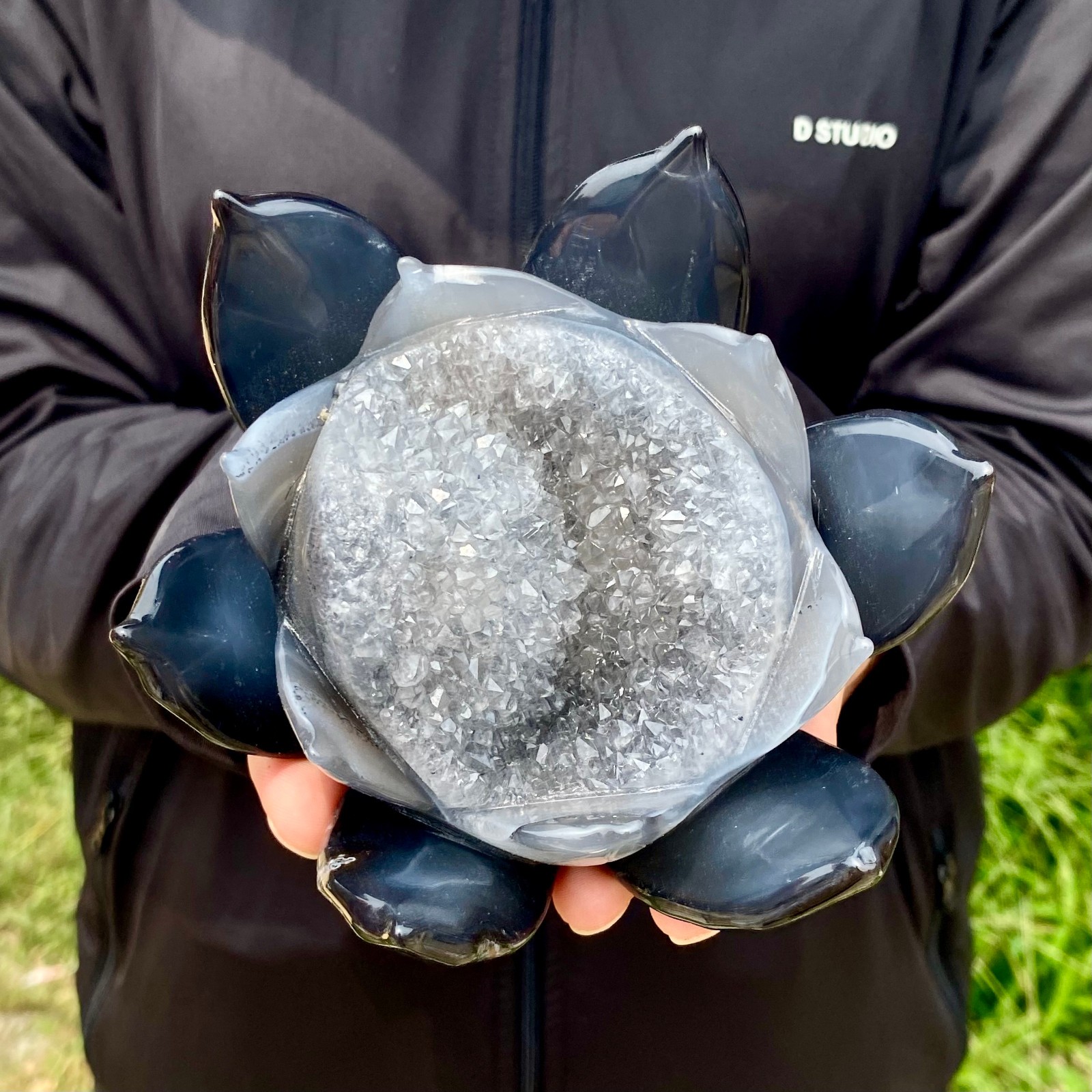 1.4LB Natural Agate Geode Carved Lotus Flower, Hand Carved Healing Crystal Home