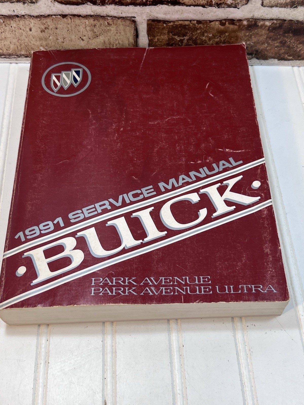 1991 Buick Park Avenue/Ultra Chassis Service Manual Vintage GM CO