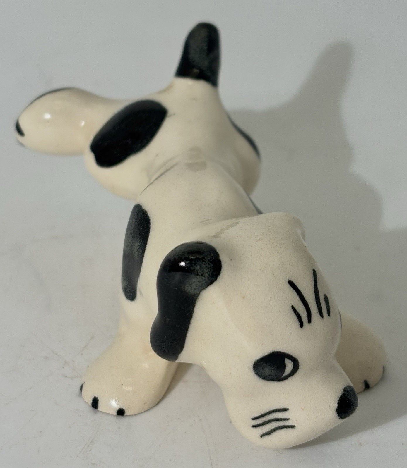 VTG 1940s Rio Hondo Pottery Leg Lifting Hound Dog Ceramic Figurine Spotted