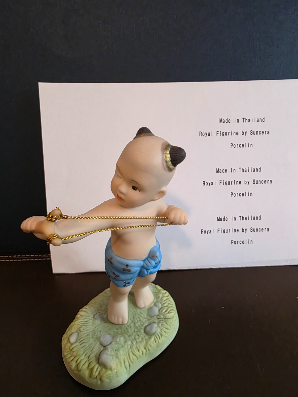 *EXQUISITE* ROYAL Porcelain Fig.\