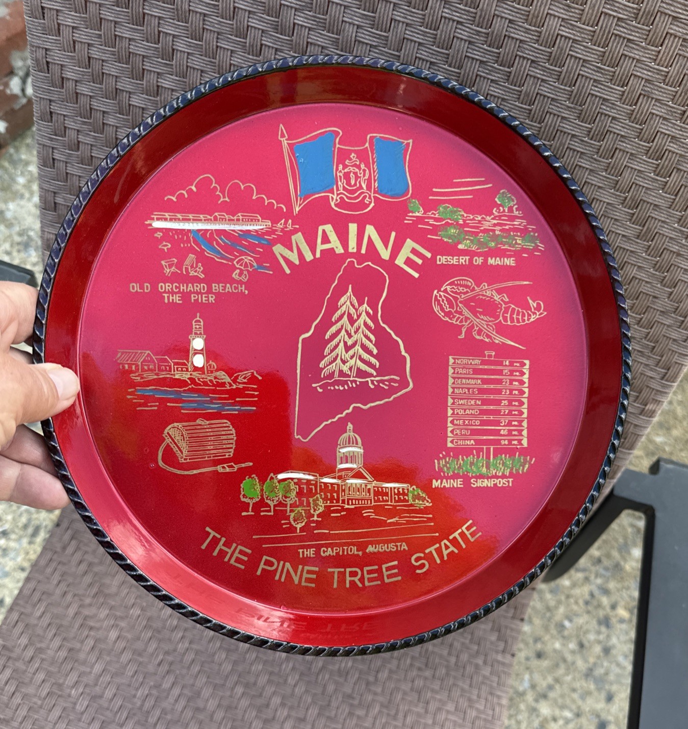 Vintage Maine Retro Red Laquerware Souvenir Plate Tray