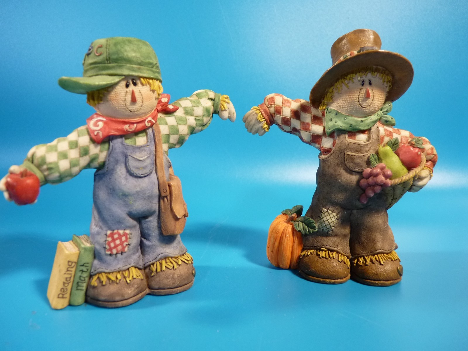 2 Sarah's Attic Garden Patches Fall Scarecrows 