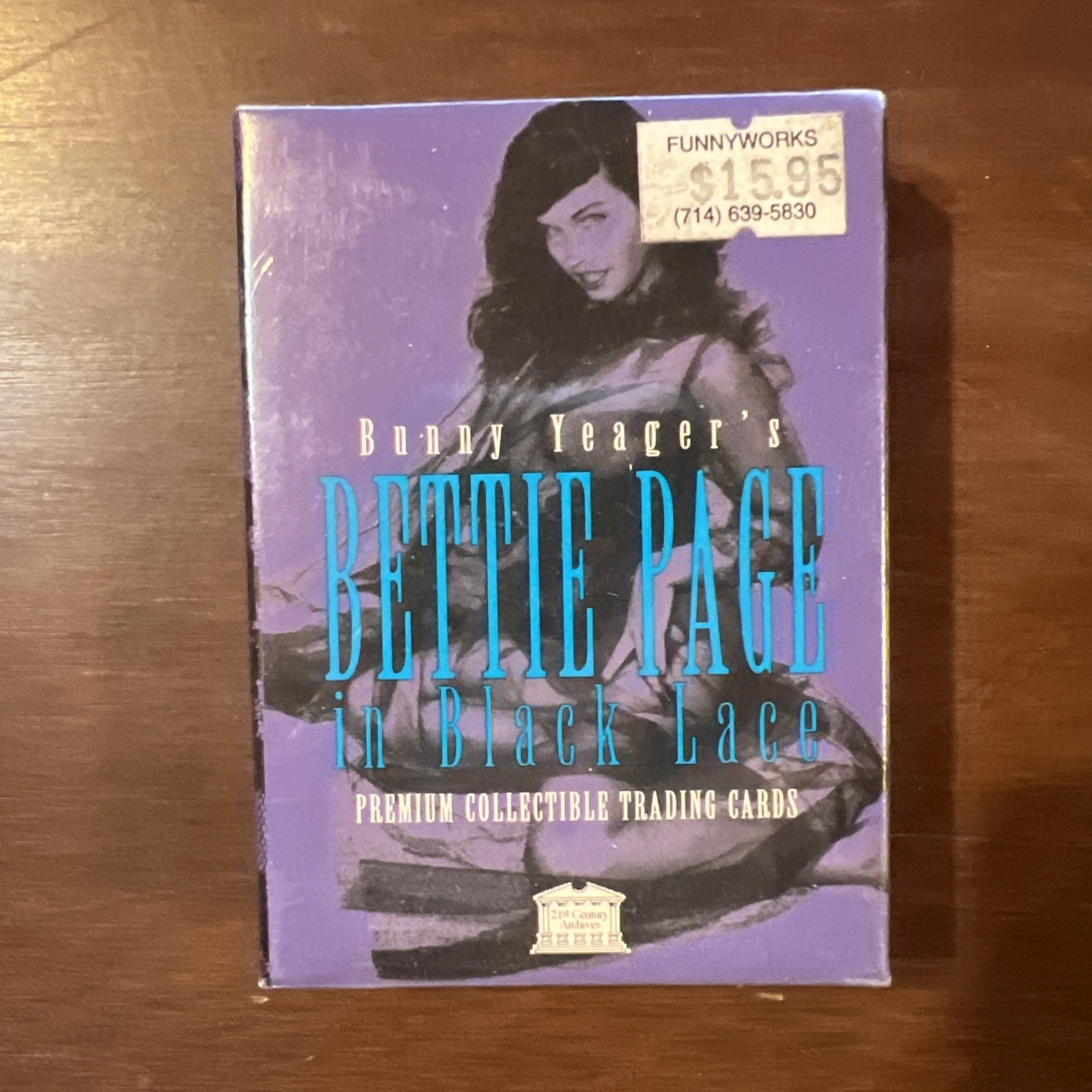 Bettie Page in Black Lace Trading Cards 5 Card Set Sealed Box Premium Art NEW