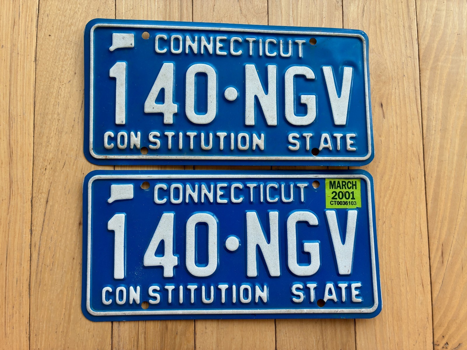 2001 Connecticut License Plate Pair 2001 Connecticut License Plate Pair