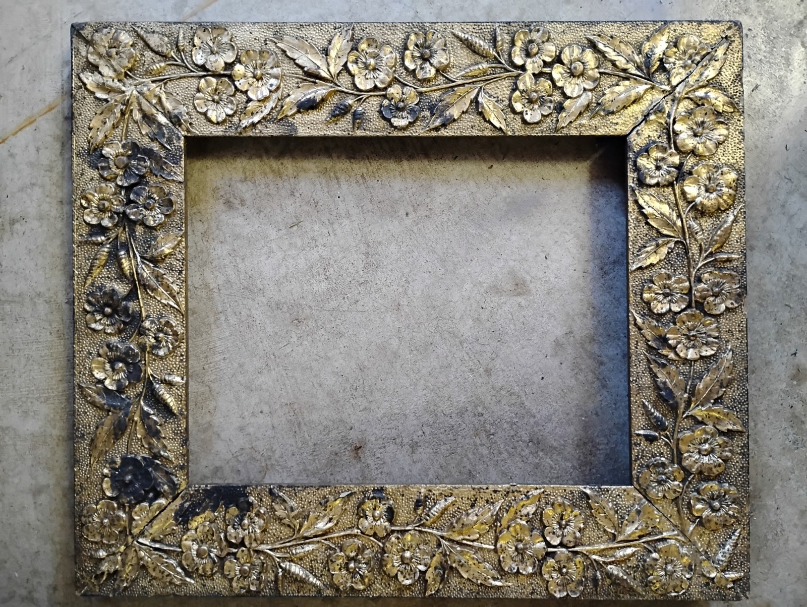 Antique Gold Gild Ornate Picture Frame 14” x 12” Victorian Gold Gesso 19th Cent.