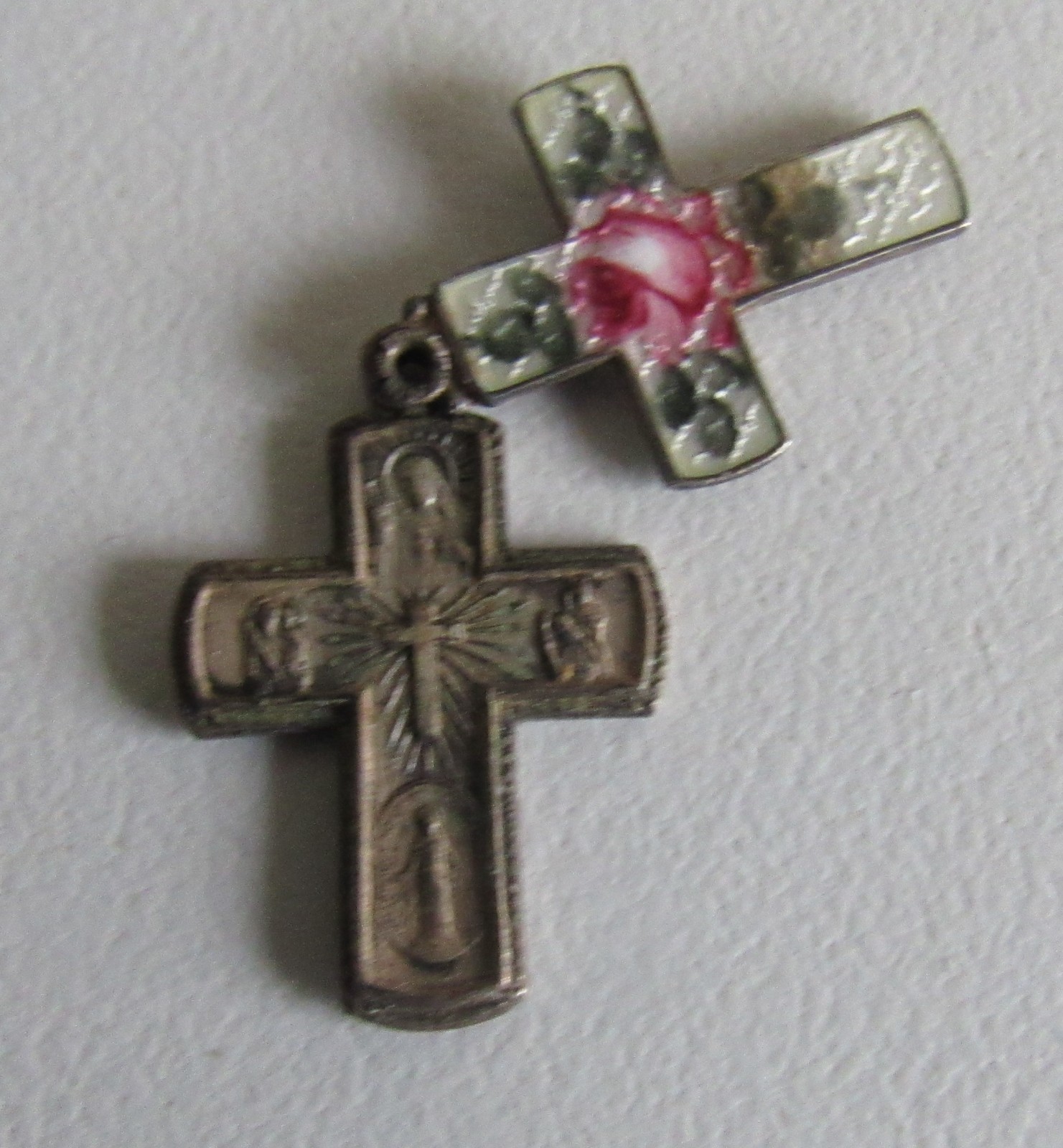 Vtg Sterling Sliding Cross Charm Guilloche Enamel Catholic Pendant for Rosary?