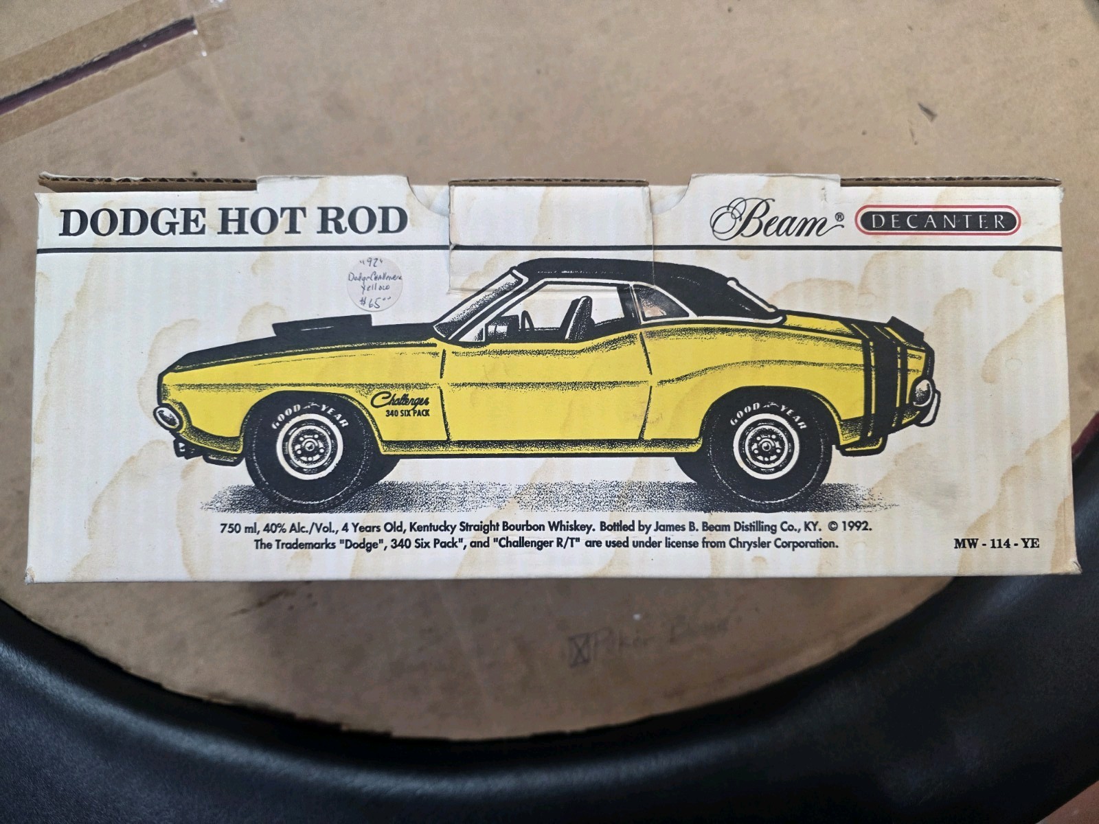 Vintage EMPTY Jim Beam 1970 Dodge Hot Rod Challenger Decanter In Box 