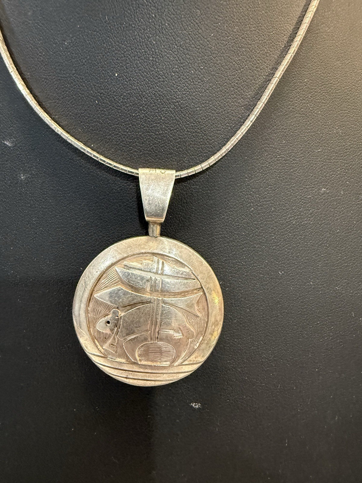 HOPI-STERLING DOUBLE SIDED SPINNER BEAR/MAZE PENDANT-SIGNED CW-CHERYL WADSWORTH HOPI-STERLING DOUBLE SIDED SPINNER BEAR/MAZE PENDANT-SIGNED CW-CHERYL WADSWORTH