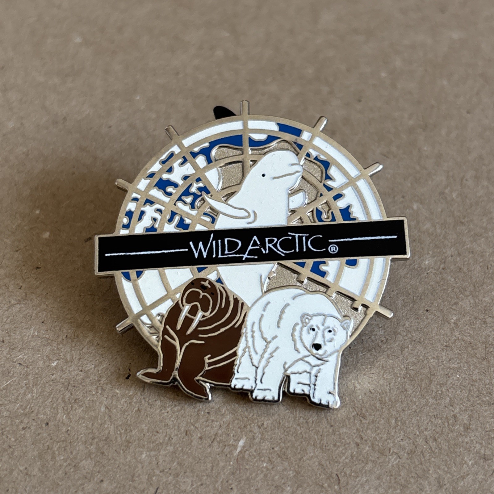 2 Seaworld Wild Arctic Vintage Pins Polar Bear Walrus Beluga Whale & Name Pin