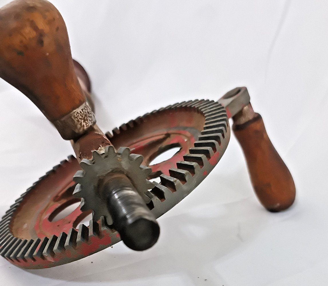 Vintage Millers Falls No. 2 Egg Beater Hand Drill