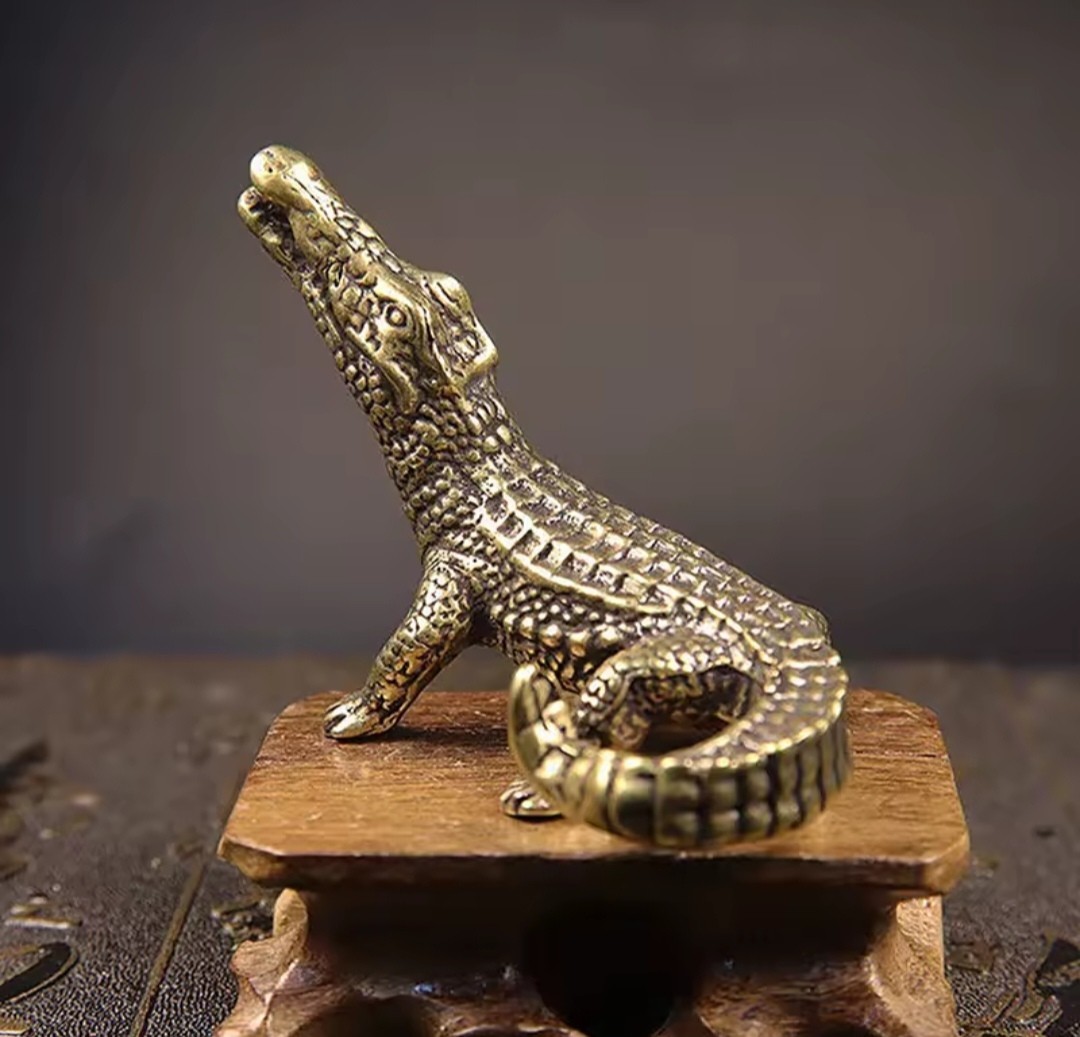 Brass Crocodile Animal Statue Small Sculpture Tabletop Figurine Home Decor Gifts