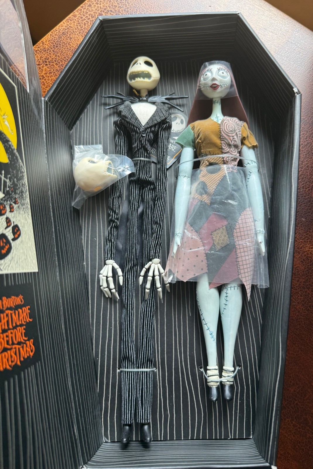 Nightmare Before Christmas 1999 FAO Schwarz Jack and Sally Limited Edition