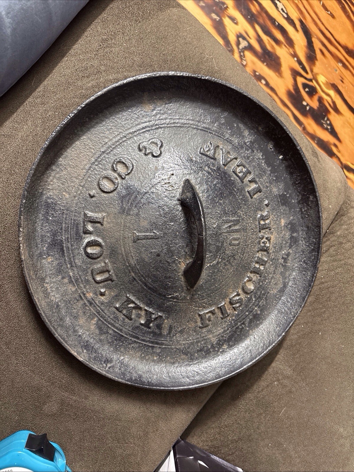 Rare 1800s Antique No. 1 Cast Iron Fischer Leaf & Co. Lou. KY Lid 