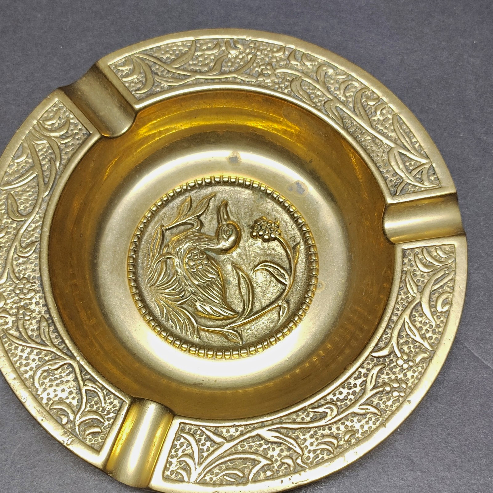 Brass Antique Round Metal Cigarette Ashtray, Bird Motif Center Medallion Design