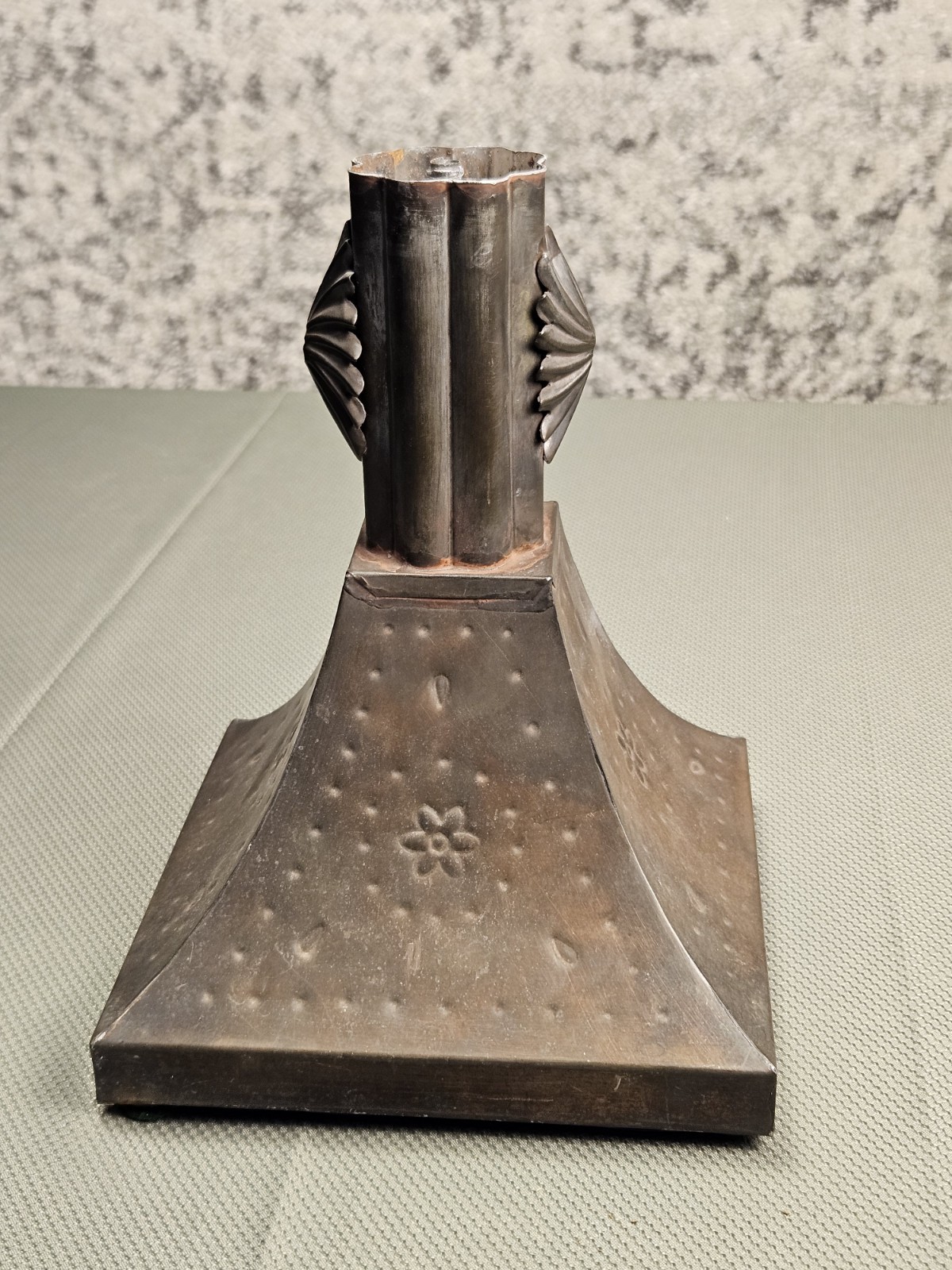 vtg pressed metal lamp base, weighted 9.5x7\